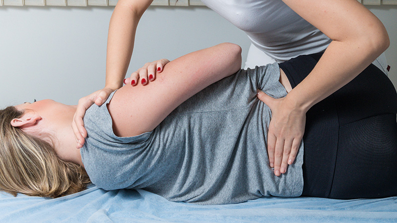 spine-chiropractic-adjustment